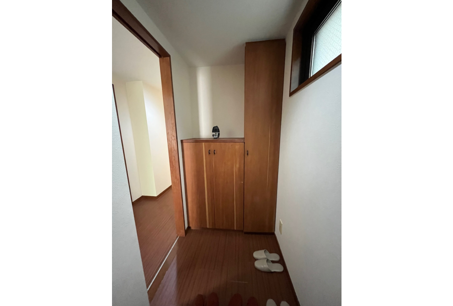 玄関内