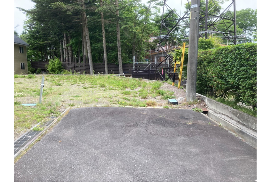 前面道路を含む現地写真