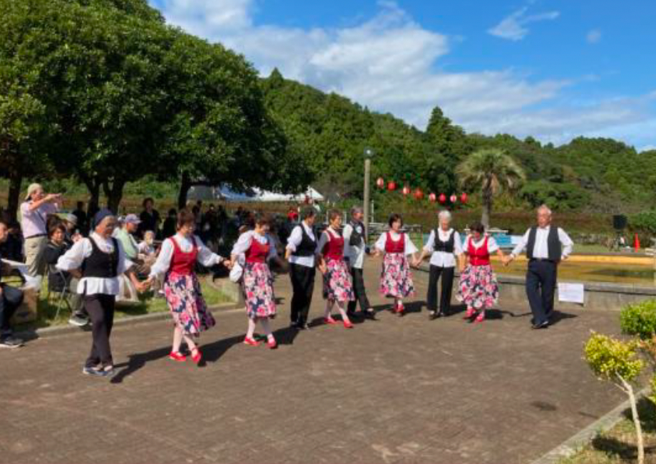 フォークダンス(タートル会&マーガレット会)